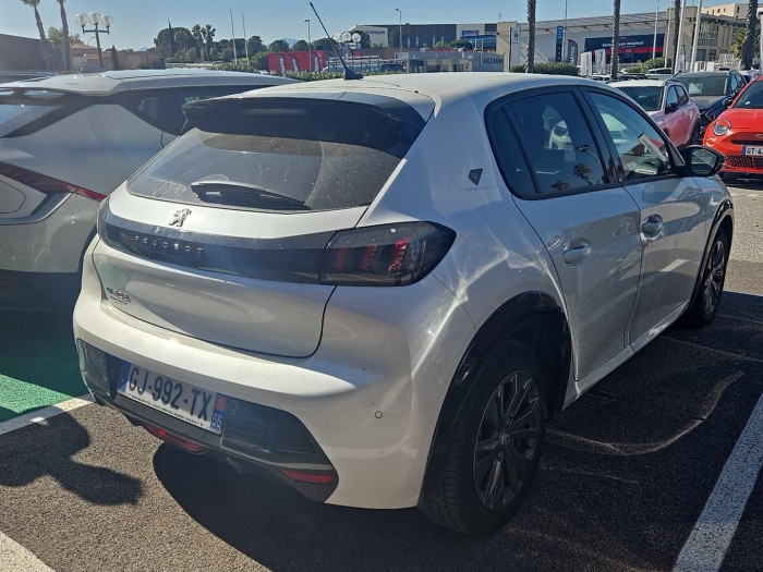 Peugeot 208 ELECTRIQUE 50 kWh 136ch Roadtrip