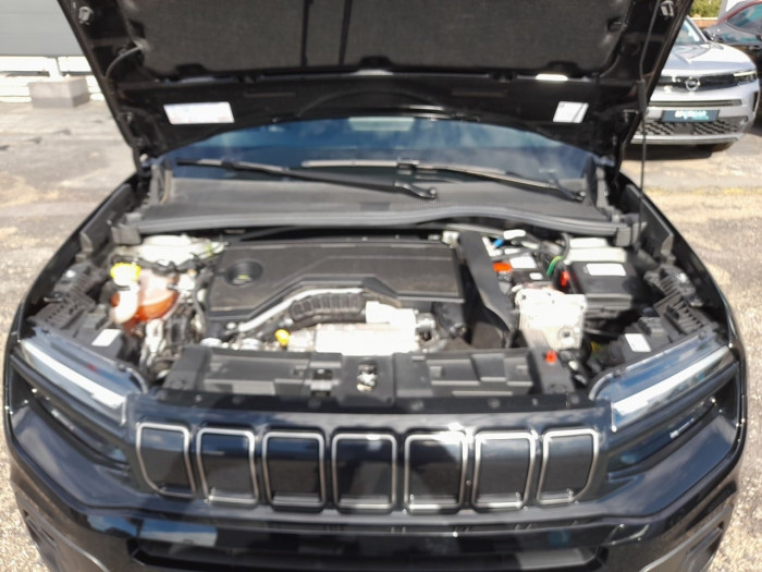 Jeep Avenger 1.2 Turbo T3 110 ch e-Hybrid BVR6 Summit