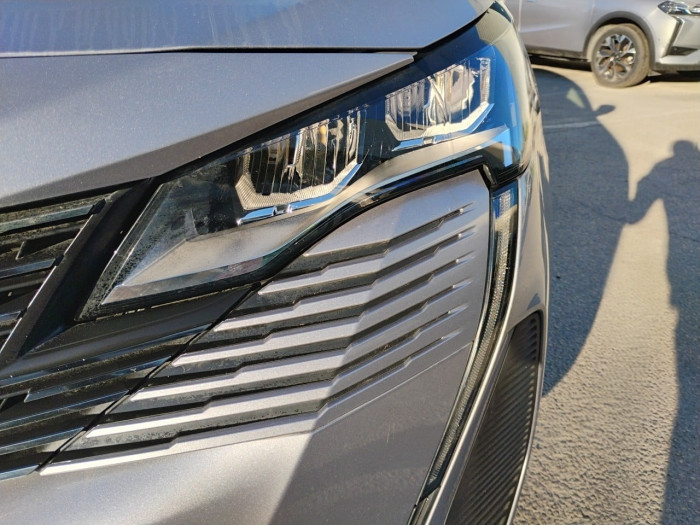 Peugeot 3008 Hybrid 180 e-EAT8 Allure Pack