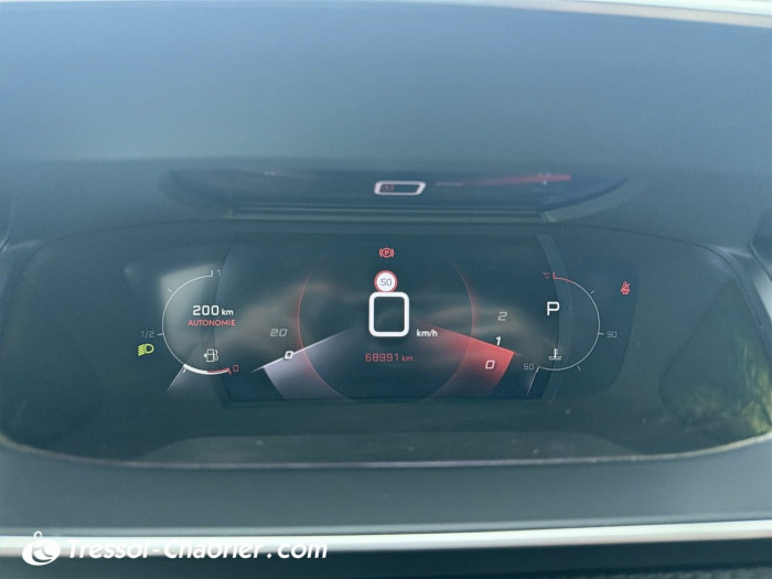 Peugeot 2008 BlueHDi 130 S&S EAT8 Allure Pack