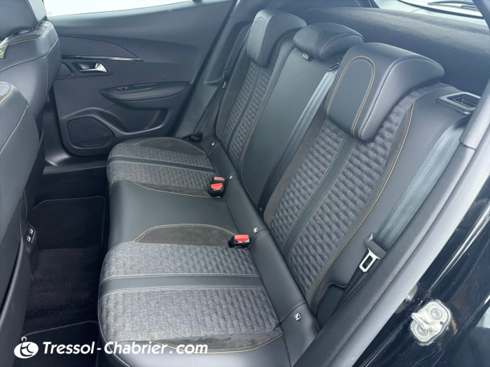 Peugeot 2008 BlueHDi 130 S&S EAT8 Allure Pack