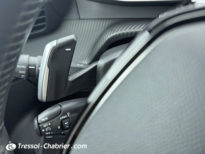 Peugeot 2008 BlueHDi 130 S&S EAT8 Allure Pack