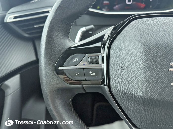 Peugeot 2008 BlueHDi 130 S&S EAT8 Allure Pack