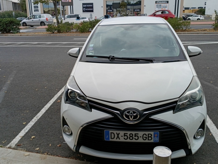 Toyota Yaris 100 VVT-i Dynamic CVT