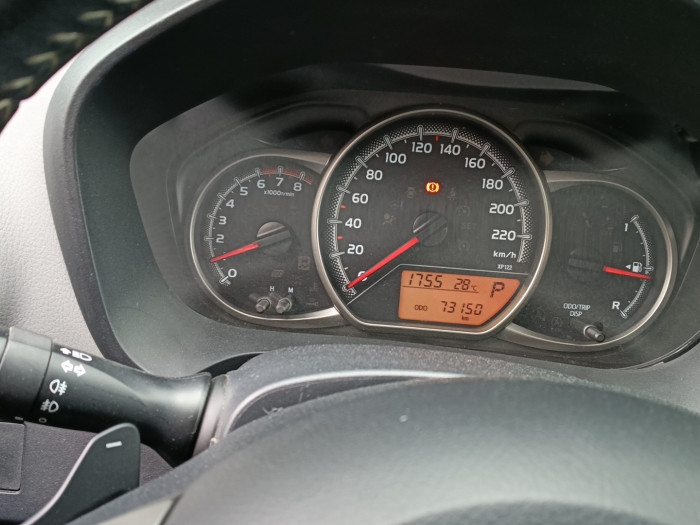 Toyota Yaris 100 VVT-i Dynamic CVT