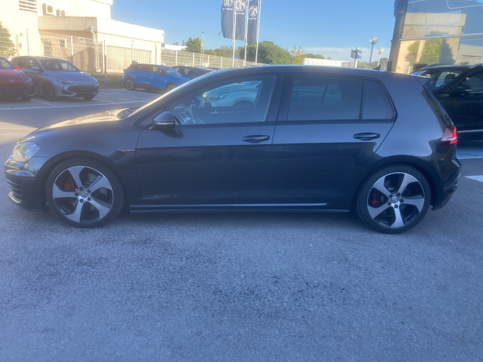 Volkswagen Golf 2.0 TSI 245 BlueMotion Technology GTI Performance
