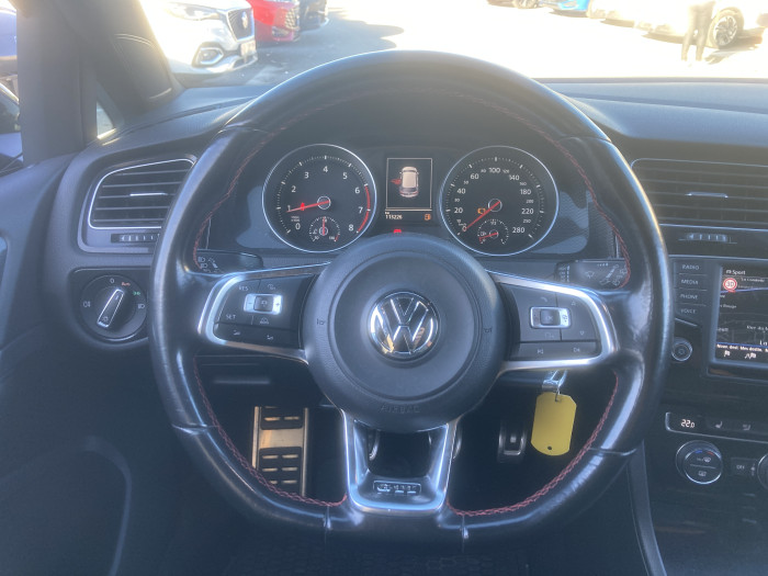 Volkswagen Golf 2.0 TSI 245 BlueMotion Technology GTI Performance