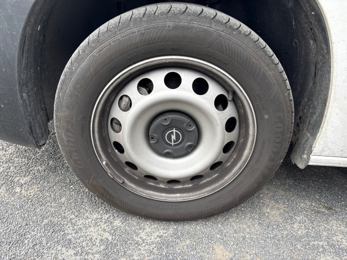 Opel Combo Cargo Nouveau M DIESEL 130 CH MANUELLE START