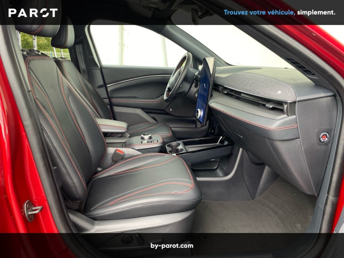 Ford Mustang Mach-E Standard Range 72,6 kWh 269 ch