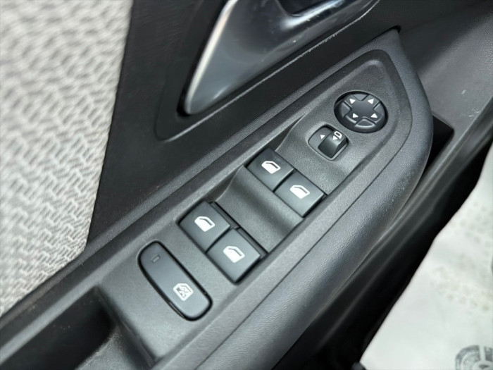 Citroën C4 BlueHDi 130 EAT8 Plus