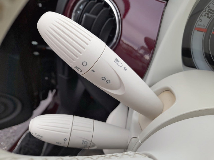 Fiat 500C SERIE 9 EURO 6D-FULL 1.0 70 ch Hybride BSG S/S Dolcevita