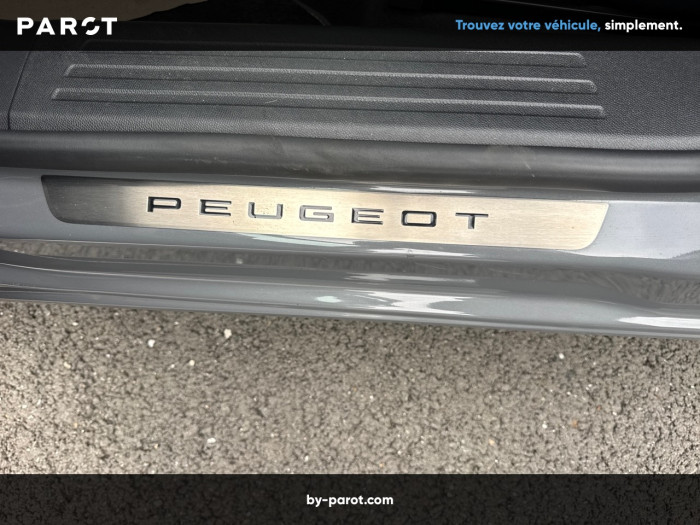 Peugeot 2008 Hybrid 145 ch e-DCS6 GT