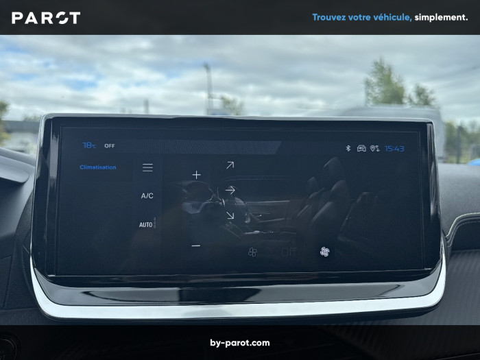 Peugeot 2008 Hybrid 145 ch e-DCS6 GT