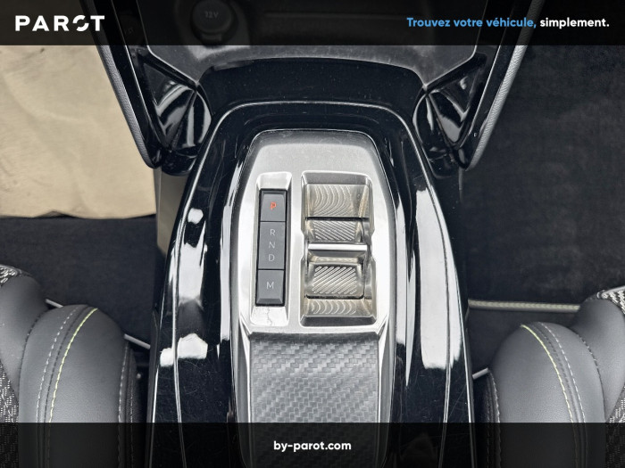 Peugeot 2008 Hybrid 145 ch e-DCS6 GT