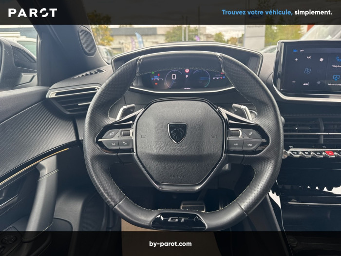 Peugeot 2008 Hybrid 145 ch e-DCS6 GT