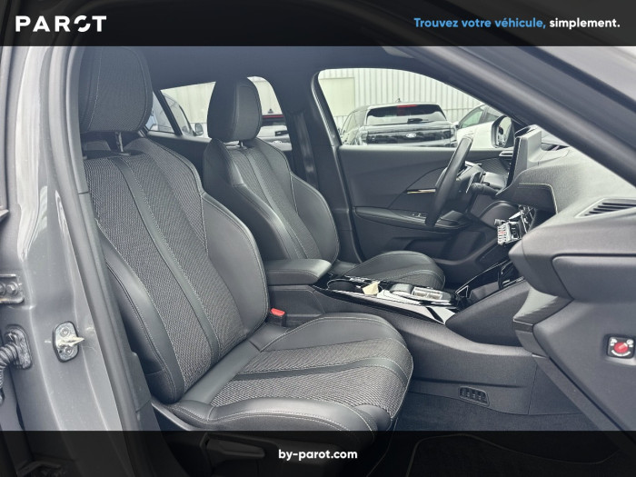 Peugeot 2008 Hybrid 145 ch e-DCS6 GT