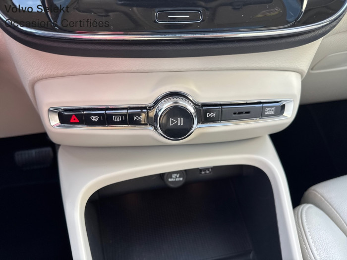 Volvo XC40 T4 Recharge 129+82 ch DCT7 Inscription Luxe