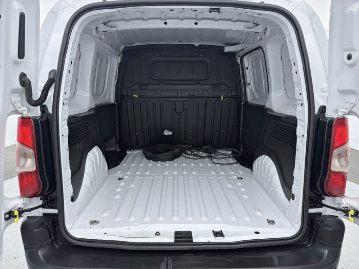 Citroën BERLINGO VAN ELECTRIQUE E-BERLINGO VAN M 800 100 KW (136 CH) BATTERIE 50 KWH CLUB