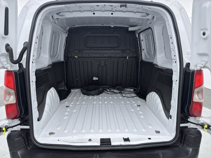 Citroën BERLINGO VAN ELECTRIQUE E-BERLINGO VAN M 800 100 KW (136 CH) BATTERIE 50 KWH CLUB