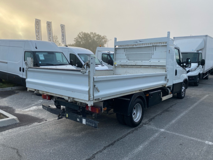 IVECO Daily CCb 35C16H3.0 empattement 3750 Tor Hi-Matic