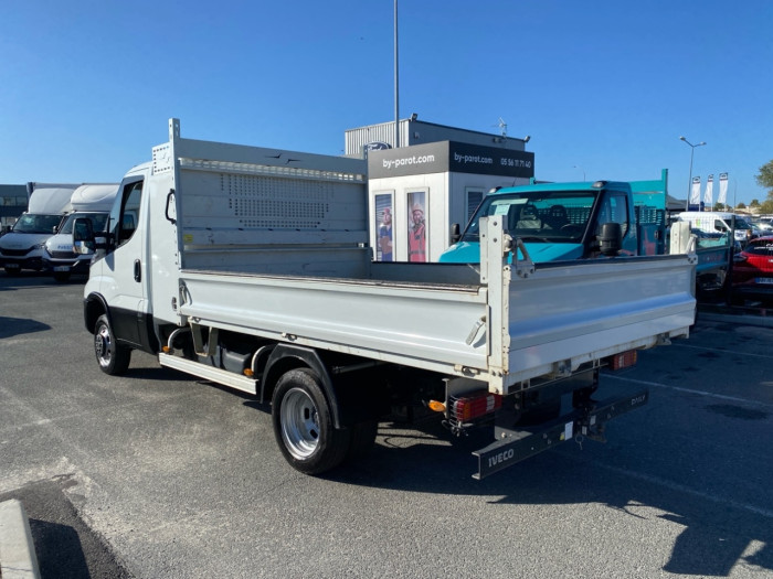 IVECO Daily CCb 35C16H empattement 3750 3.0 Tor