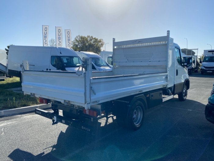 IVECO Daily CCb 35C16H empattement 3750 3.0 Tor