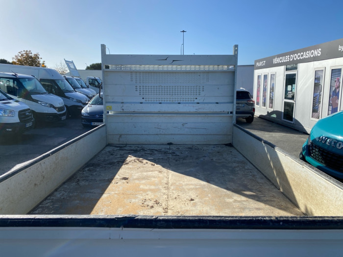 IVECO Daily CCb 35C16H empattement 3750 3.0 Tor