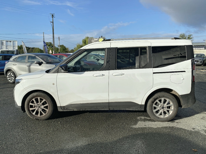 Ford Tourneo Courier 1.0 EcoBoost 125 BVM6 S&S Titanium