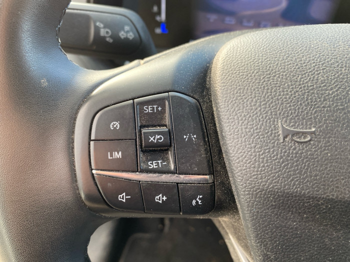 Ford Tourneo Courier 1.0 EcoBoost 125 BVM6 S&S Titanium