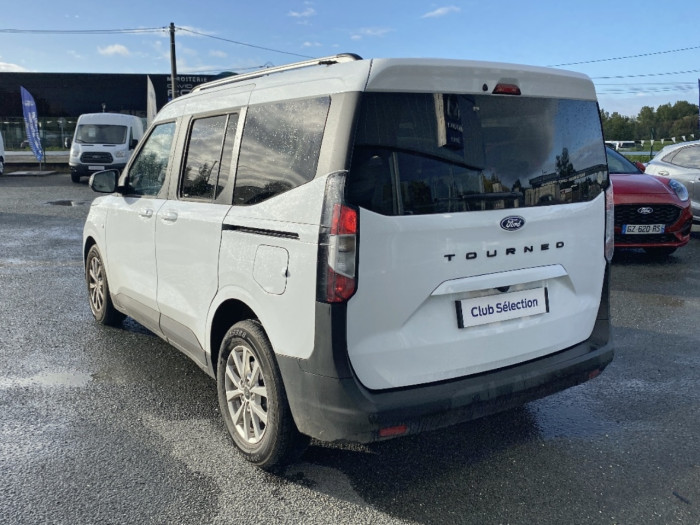 Ford Tourneo Courier 1.0 EcoBoost 125 BVM6 S&S Titanium