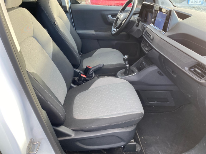 Ford Tourneo Courier 1.0 EcoBoost 125 BVM6 S&S Titanium