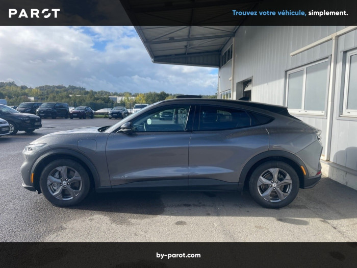 Ford Mustang Mach-E Standard Range 76 kWh 269 ch