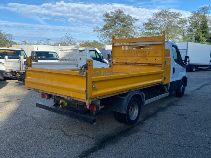 IVECO Daily CCb 35C16H3.0 empattement 3750 Tor