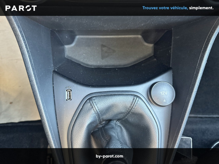 Ford Fiesta 1.0 Flexifuel 95 ch S&S BVM6 Titanium Business