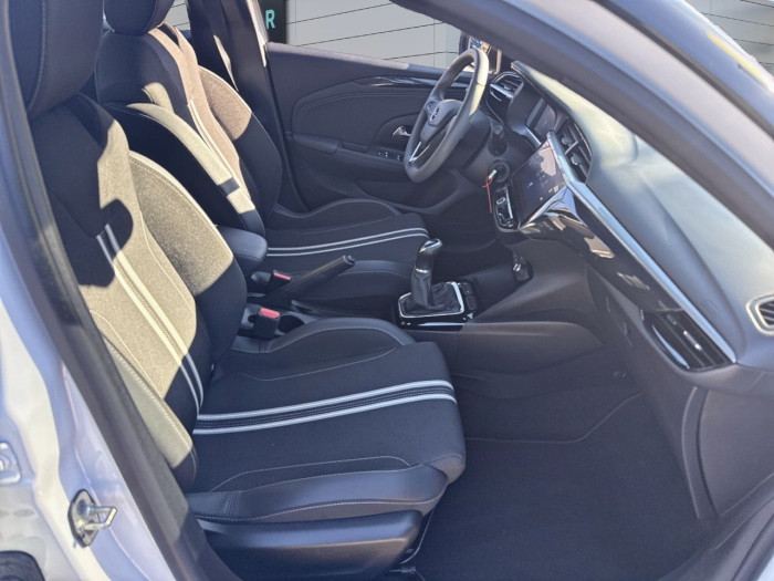 Opel CORSA 1.2 75 ch BVM5 GS