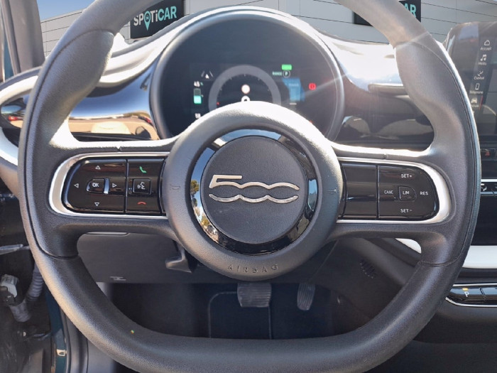 Fiat 500e BERLINE MY22 SERIE 1 STEP 2 500 e 95 ch Action Plus