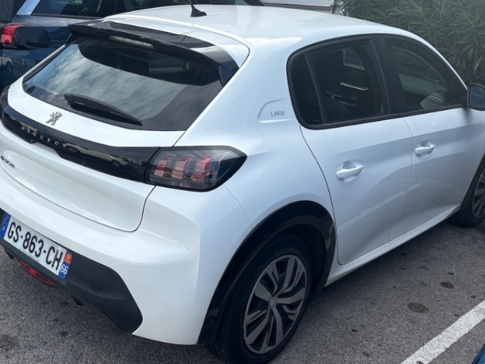 Peugeot 208 ELECTRIQUE 50 kWh 136ch Like