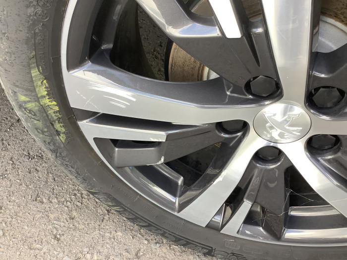 Peugeot 3008 Hybrid 180 e-EAT8 Allure Pack