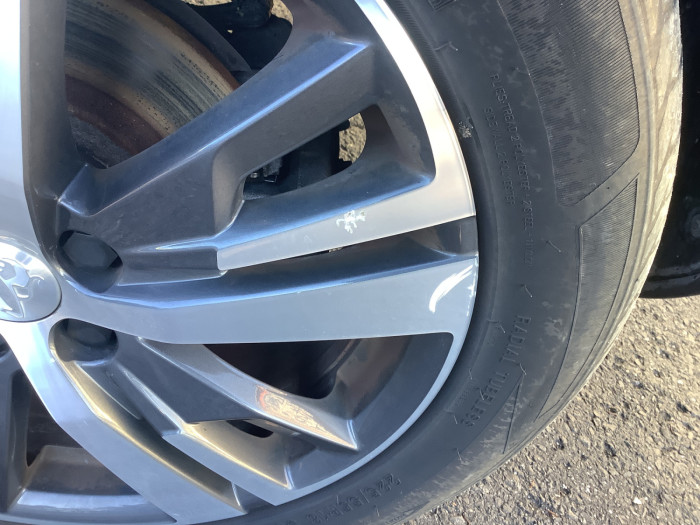 Peugeot 3008 BlueHDi 130ch S&S EAT8 Allure Pack
