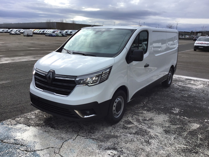 Renault TRAFIC FOURGON Nouveau FG BLUE DCI 150 L2H1 3T AUTO ADVANCE
