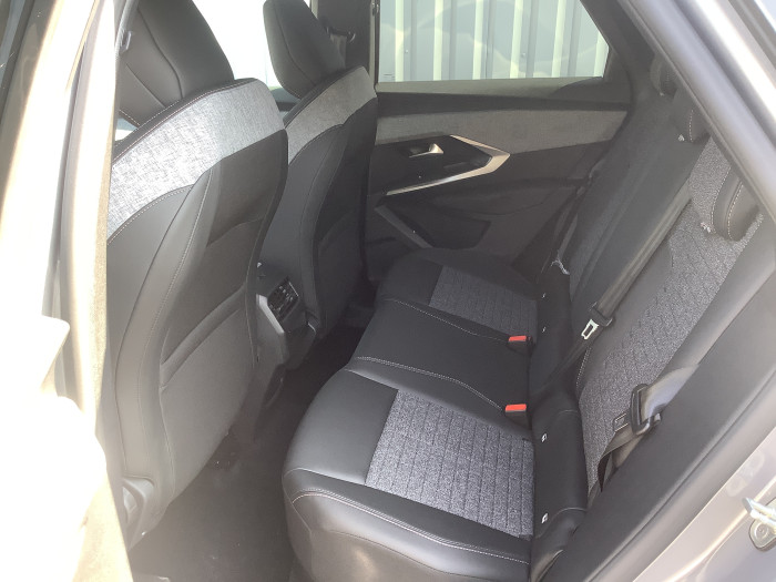 Peugeot 3008 Nouveau Hybrid 145 e-DCS6 Allure