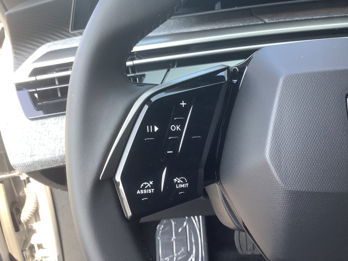 Peugeot 3008 Nouveau Hybrid 145 e-DCS6 Allure