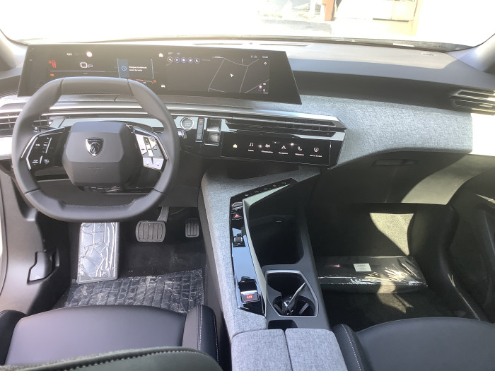 Peugeot 3008 Nouveau Hybrid 145 e-DCS6 Allure