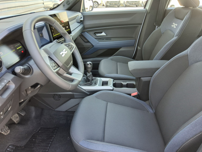 Dacia BIGSTER Nouveau Mild Hybrid 140 Expression