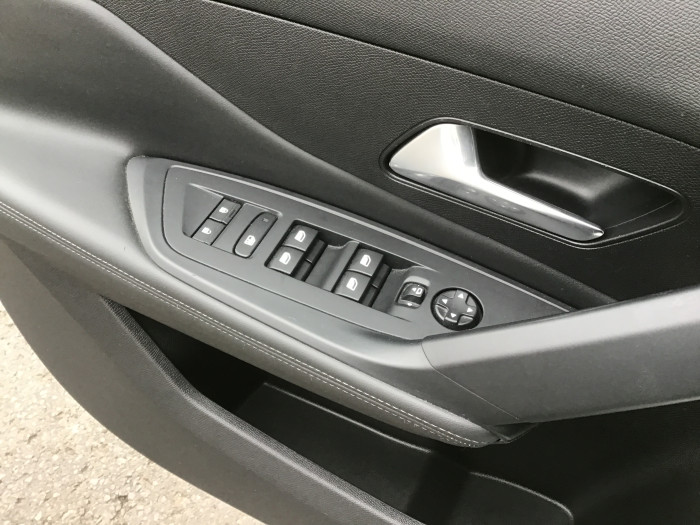 Peugeot 308 PureTech 130ch S&S EAT8 Allure