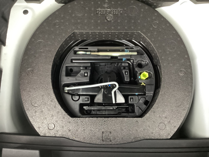 DS DS 3 Nouveau PureTech 130 EAT8 Performance Line