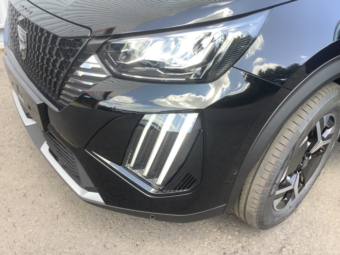 Peugeot 2008 Nouveau Hybrid 145 e-DCS6 Allure