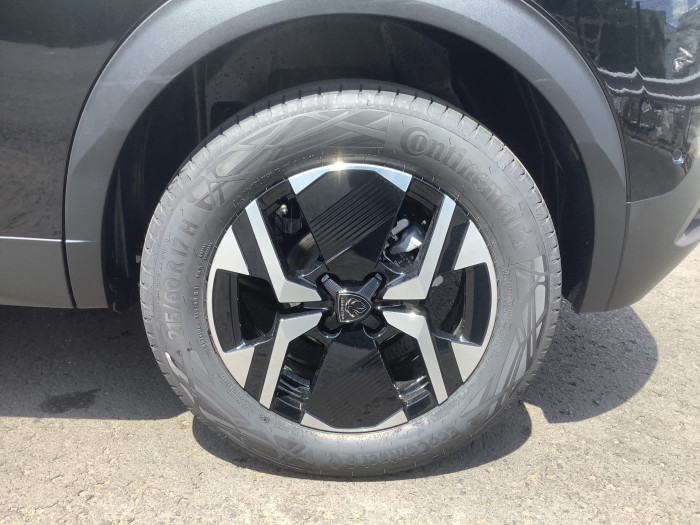 Peugeot 2008 Nouveau Hybrid 145 e-DCS6 Allure