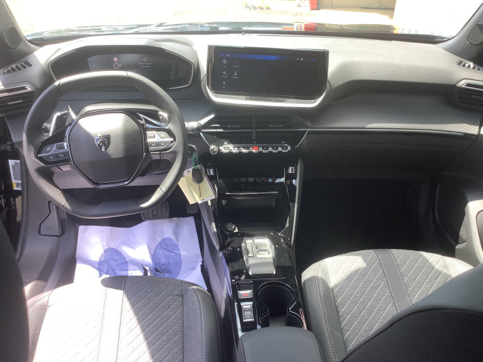 Peugeot 2008 Nouveau Hybrid 145 e-DCS6 Allure