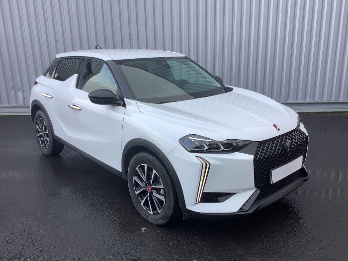 DS DS 3 Nouveau PureTech 130 EAT8 Performance Line